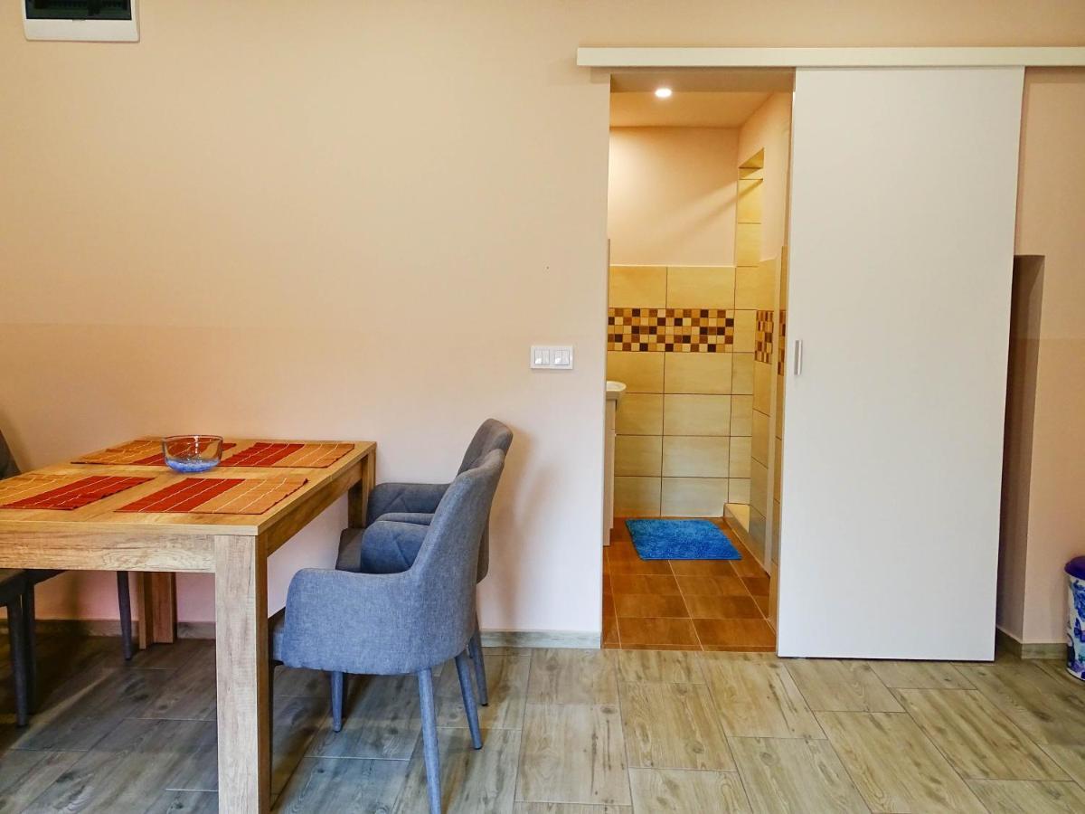 Eddy Apartman Eger Eksteriør bilde